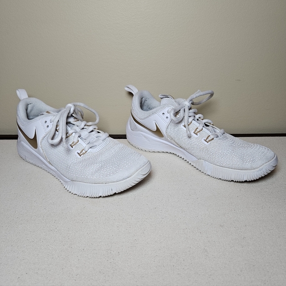 Nike Air Zoom Hyperace 2 Volleyball Shoes White/Gold Youth 6Y (W 7–7.5) - Picture 2 of 12